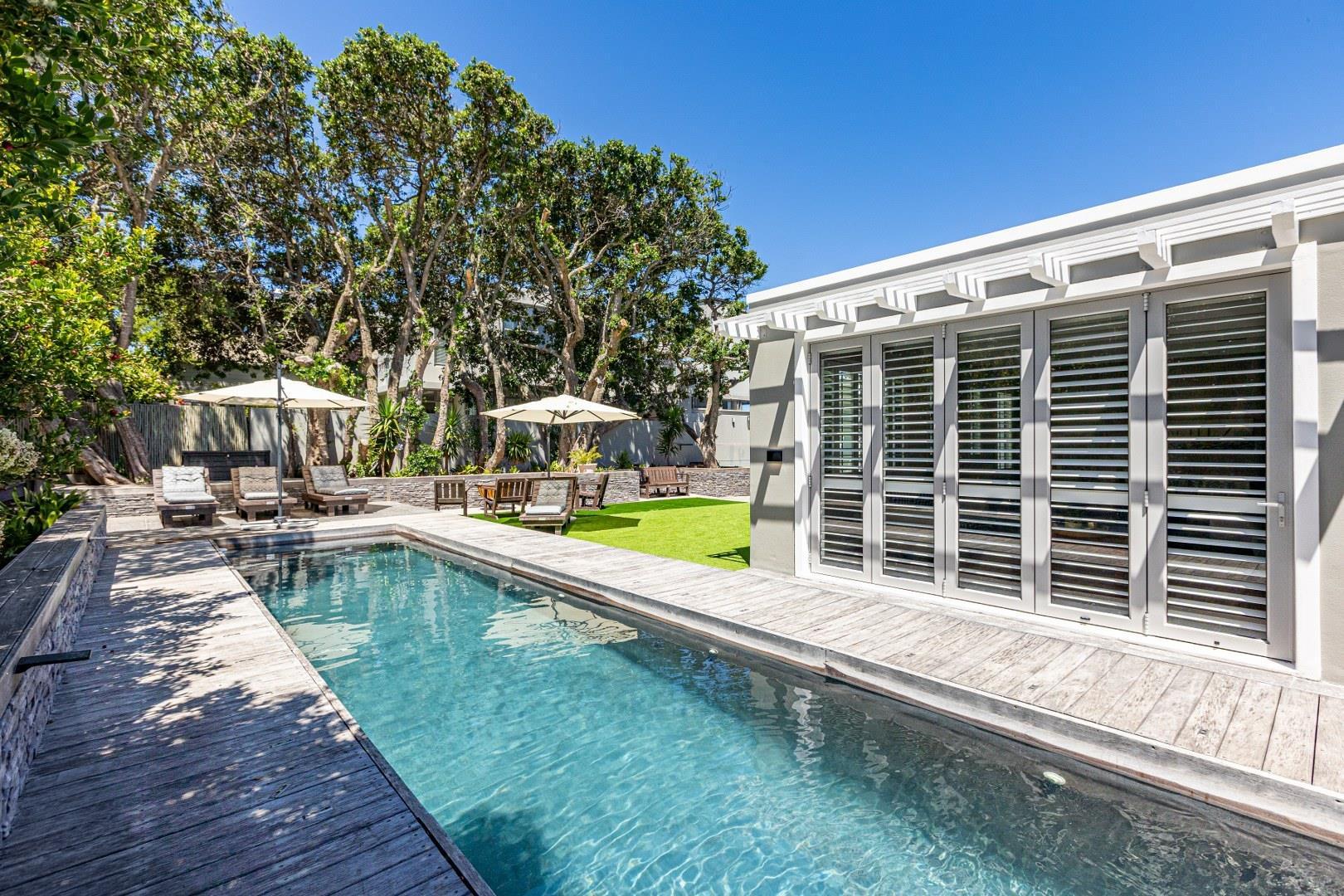 Sandbaai Lap-Pool Home — photograph 3