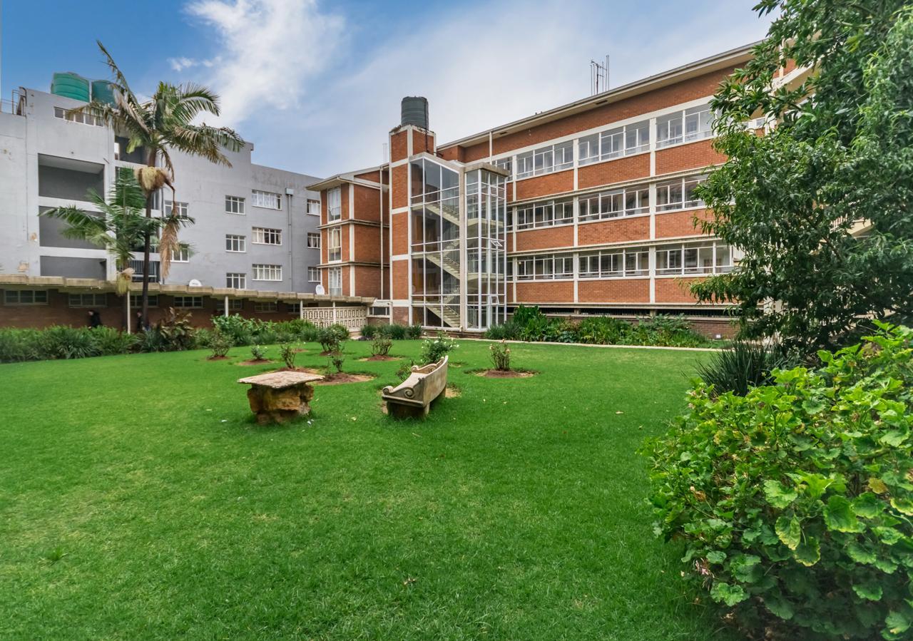 Gresswold 24-Unit Apartment Block — photograph 2