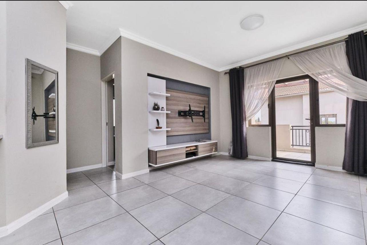 New Two-Bed Apartment in Fourways — photograph 4