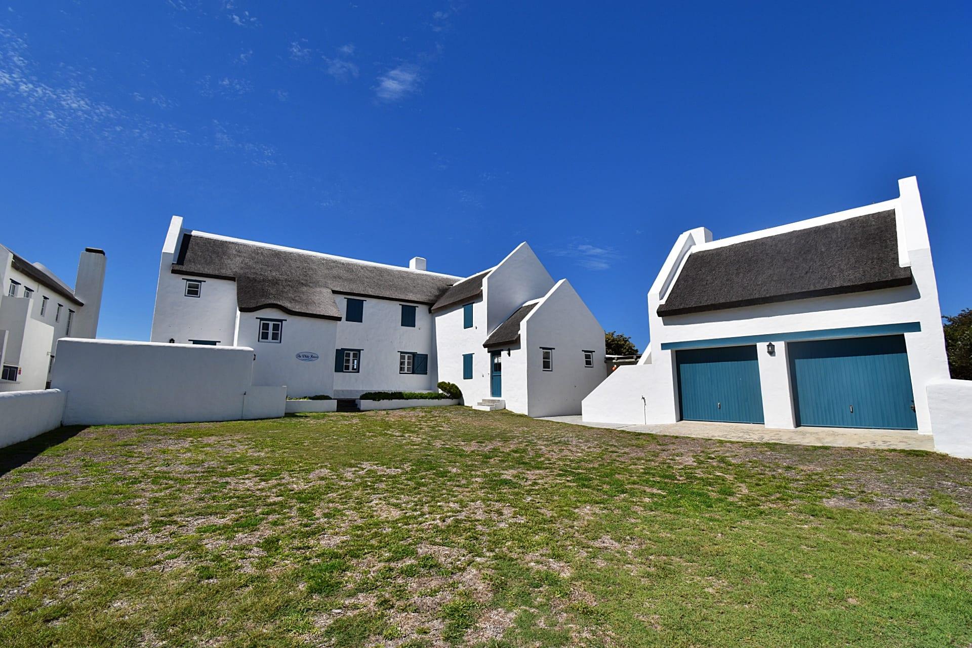 Struisbaai Beachfront Home — photograph 4