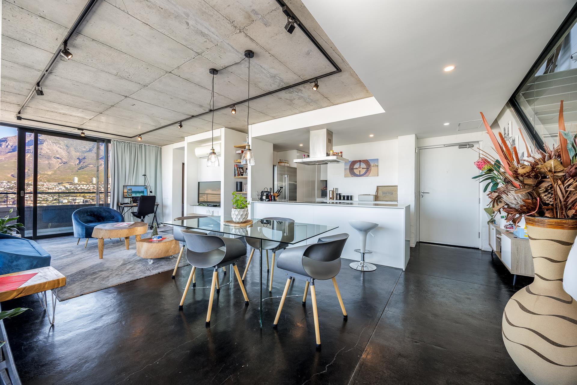 Bo-Kaap Duplex Penthouse — photograph 4
