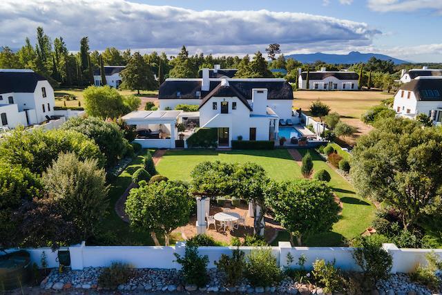 Franschhoek Equestrian Estate Villa — photograph 2