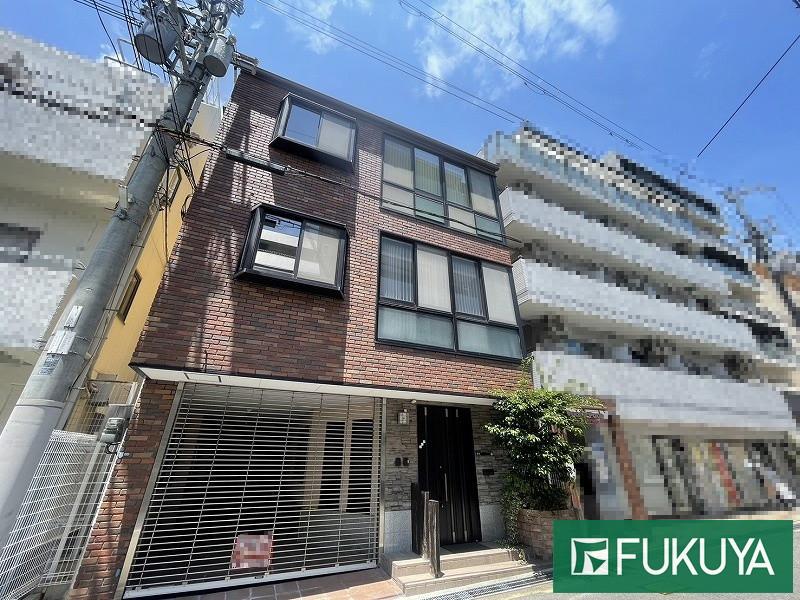 Detached House in Chuo-ku, Kobe — photograph 4