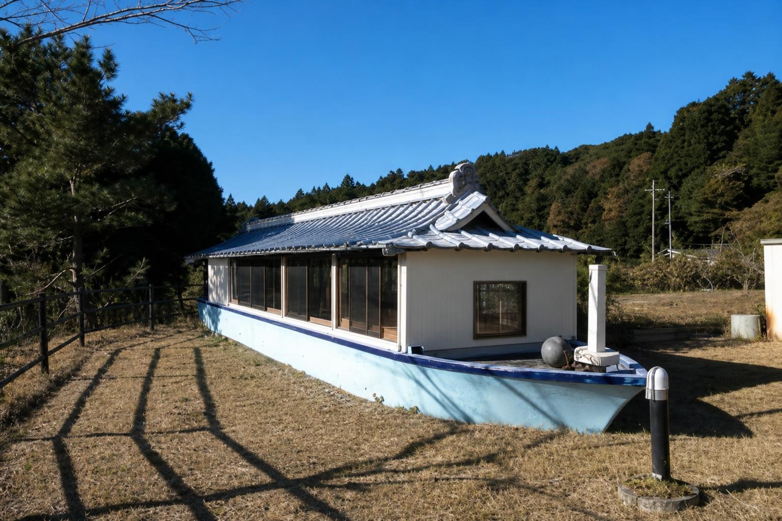 Lakeside Holiday House in Ichinomiya — photograph 5