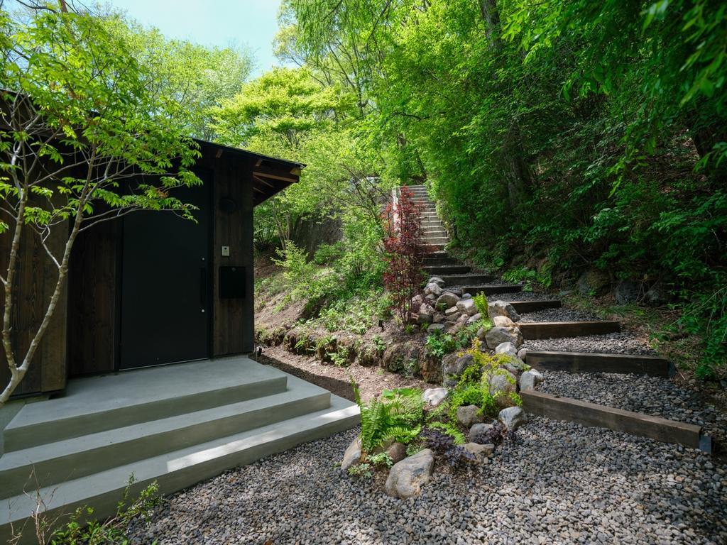 Furnished Highland Cottage in Karuizawa — photograph 2