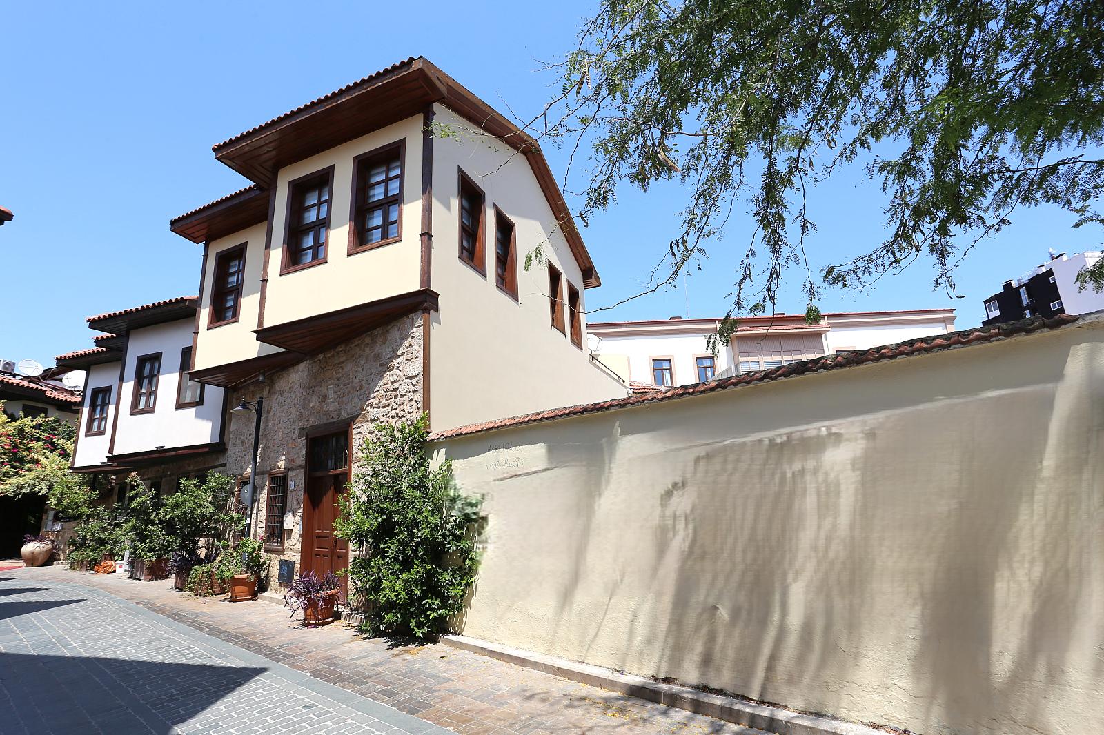 Apartments in Kılınçarslan, Kadir Paşa Sk. No:13 — photograph 4
