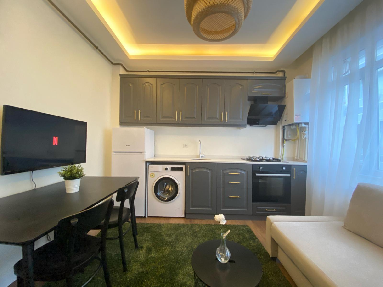 Apartments in Hırka-i Şerif, Fatih — photograph 5