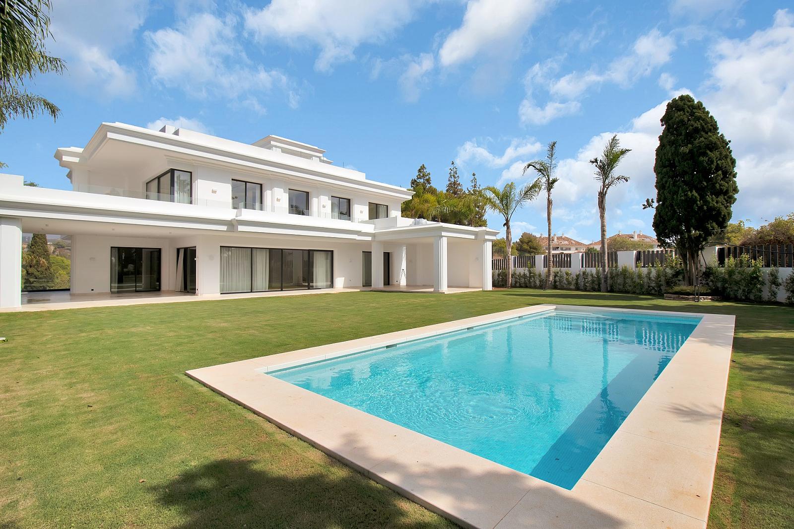 Apartments in Golden Mile, Marbella — photograph 3