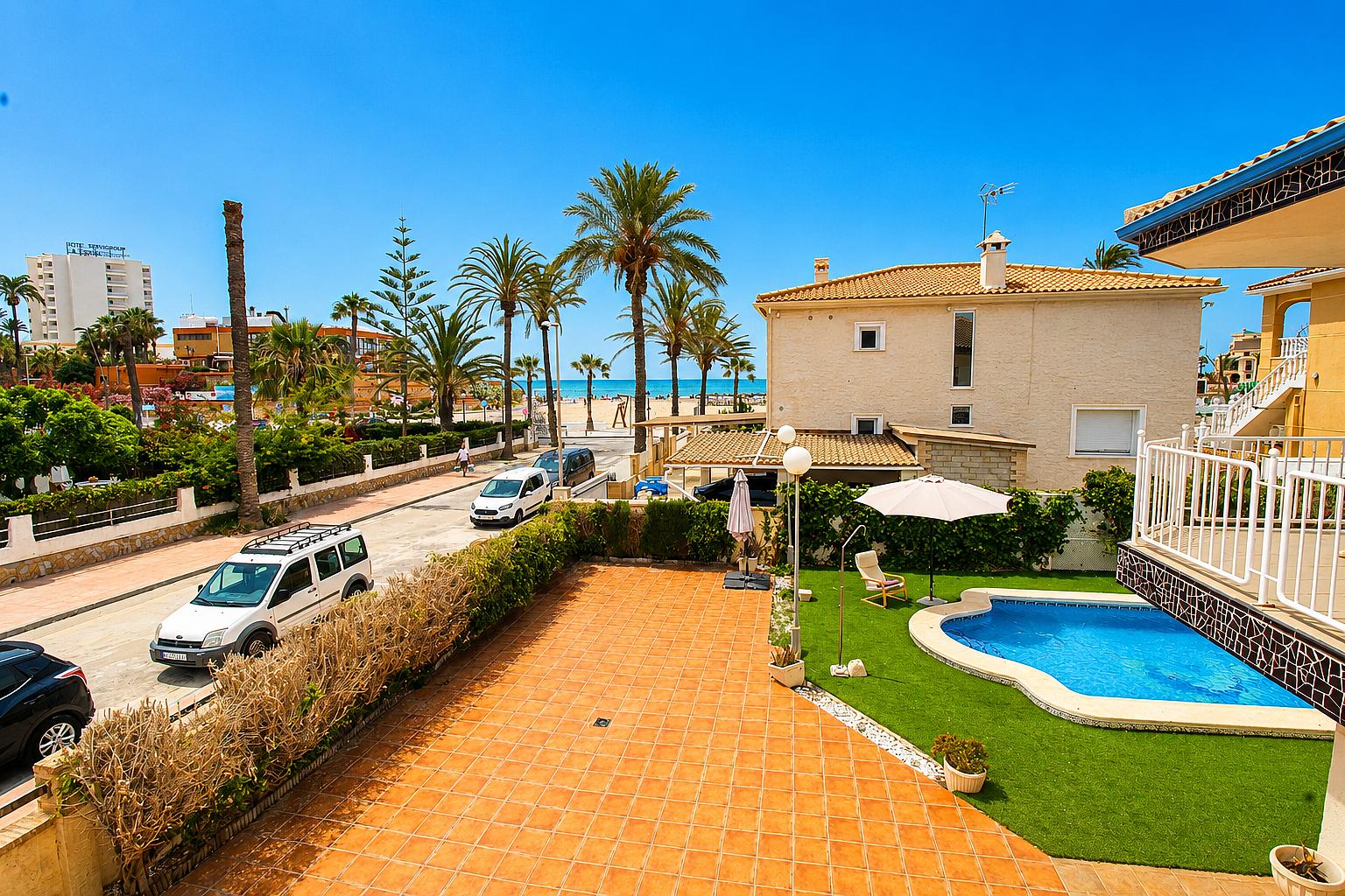 Apartments in La Zenia, Orihuela — photograph 5