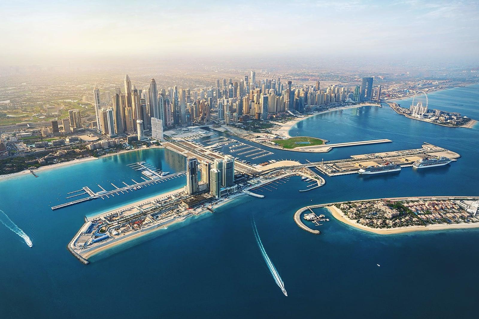 Apartments in Dubai Harbour, Dubai — photograph 5