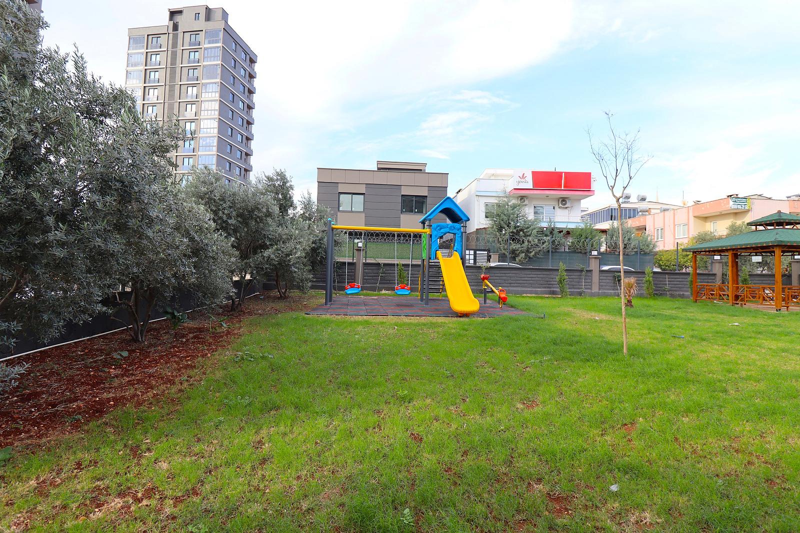 Apartments in 50. Yıl, Yenişehir — photograph 4