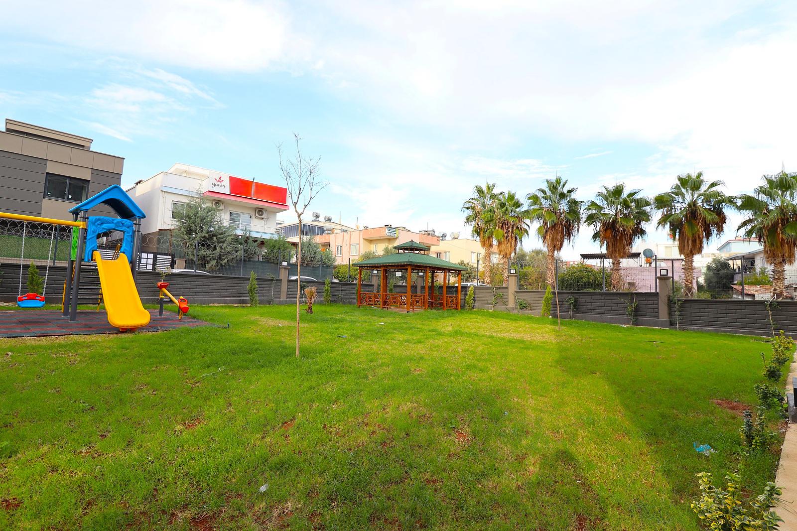 Apartments in 50. Yıl, Yenişehir — photograph 5