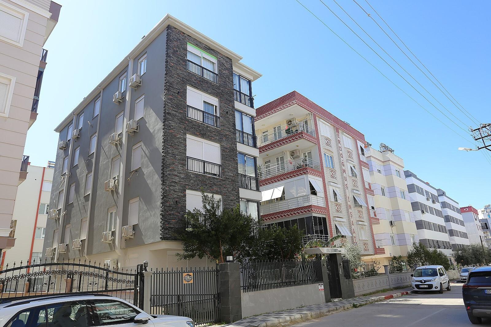 Apartments in Kızıltoprak, 943. Sk. No:14 — photograph 2