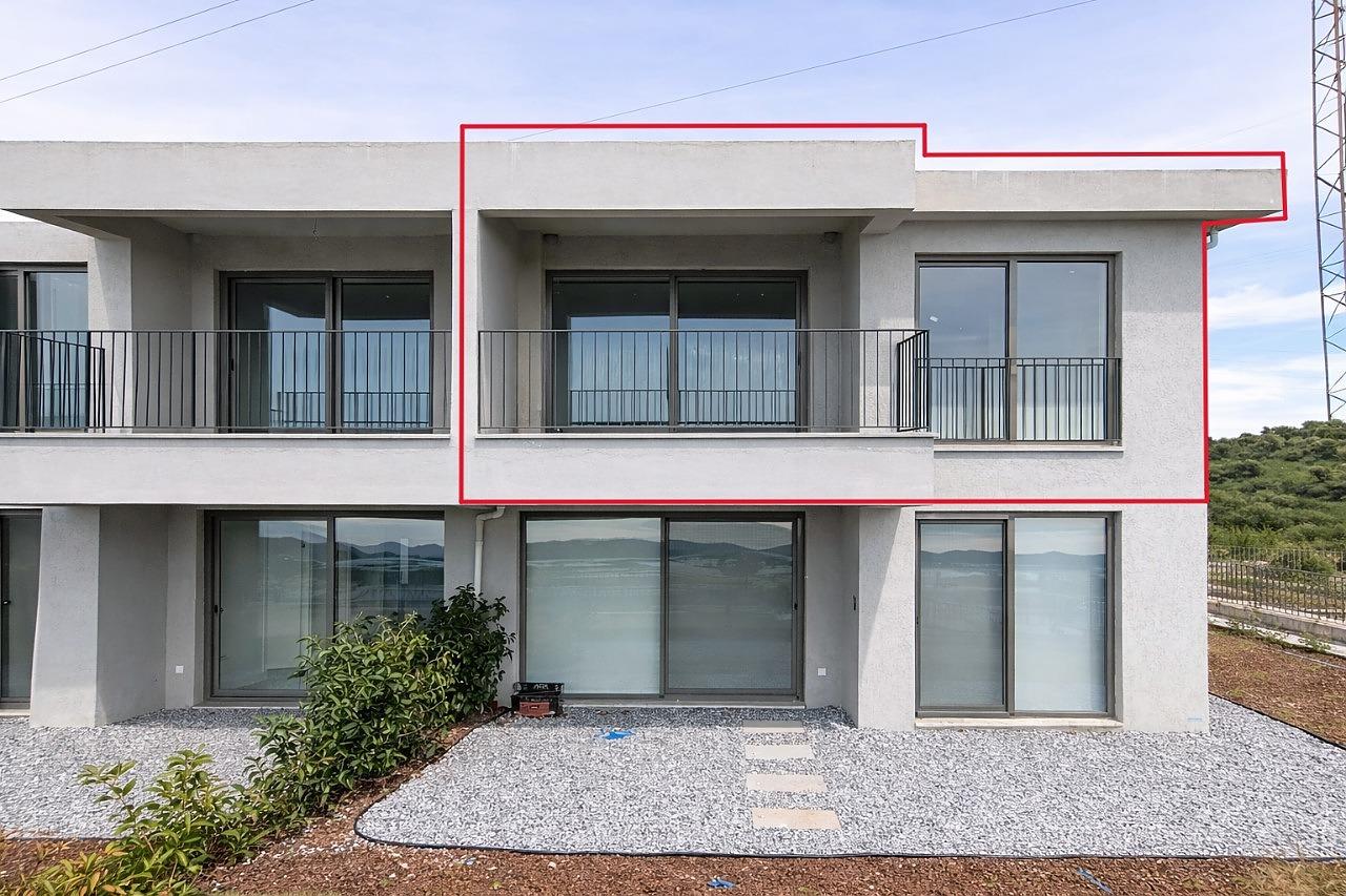 Apartments in Dörttepe Mücavir Sokak No 46, Dörttepe — photograph 3
