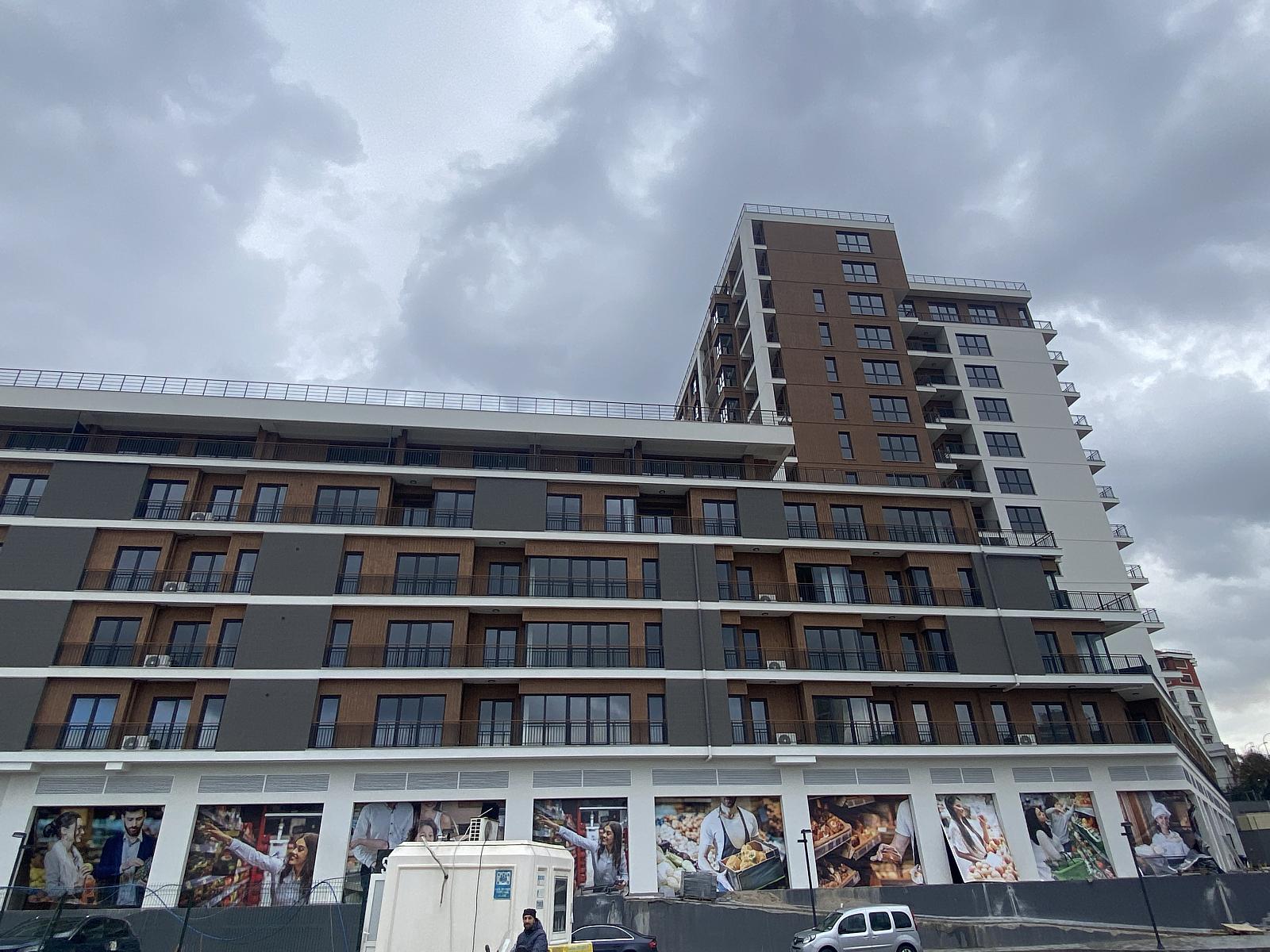 Apartments in Aşağı Dudullu, Ümraniye — photograph 2