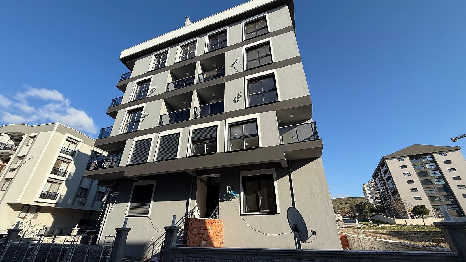 Apartments in Kemal Atatürk, Menemen — photograph 4