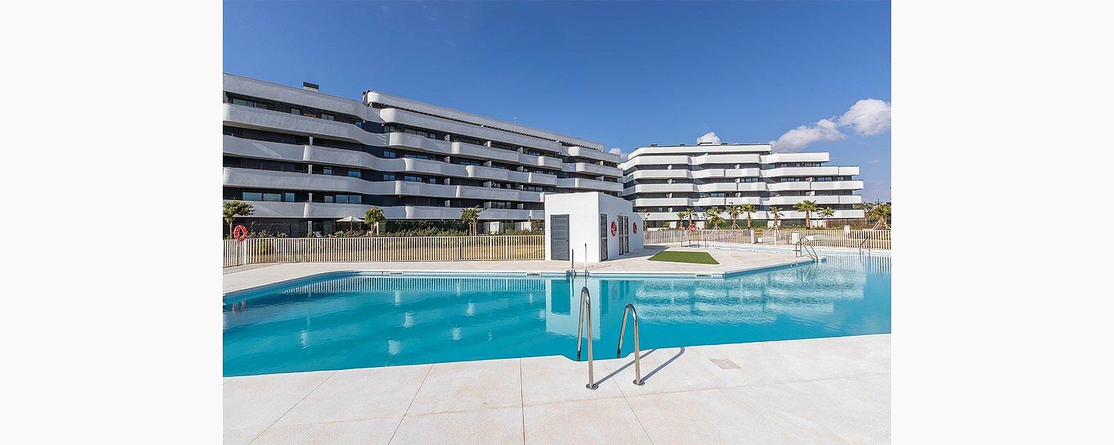 Apartments in Los Álamos, Torremolinos — photograph 2