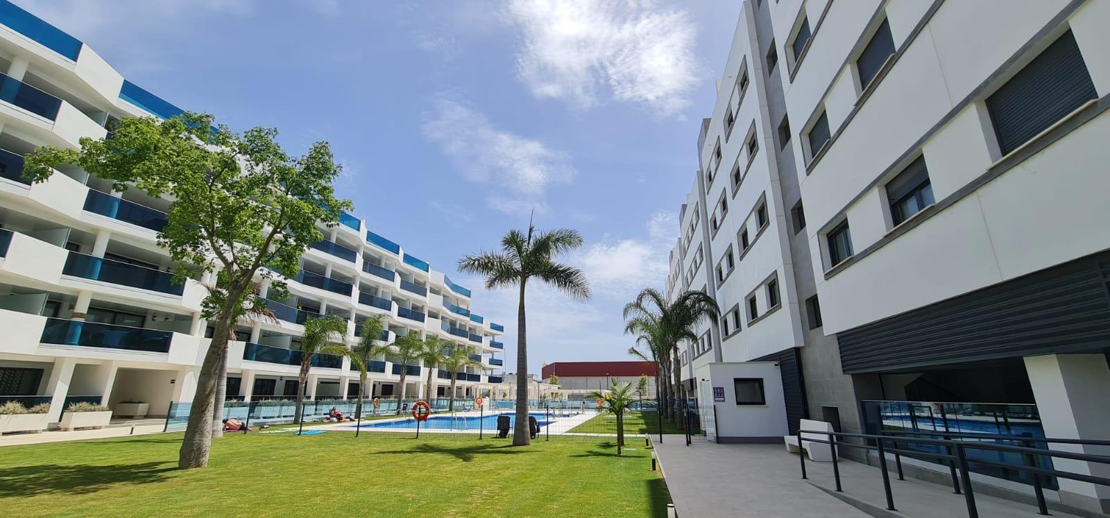 Apartments in Las Lagunas, Mijas — photograph 5