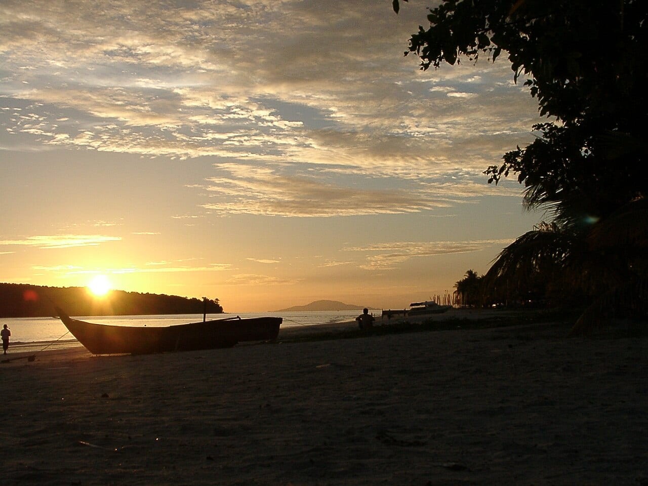 Pantai Tengah