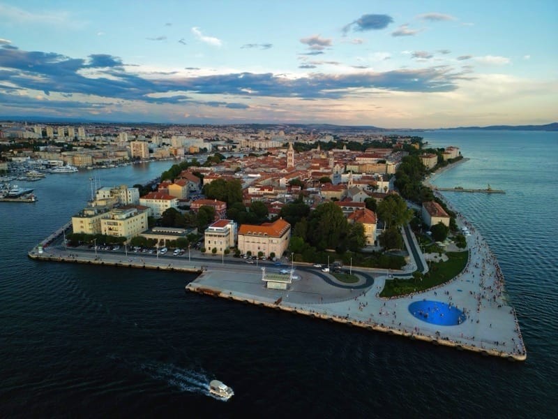 Poluotok (Old Town)
